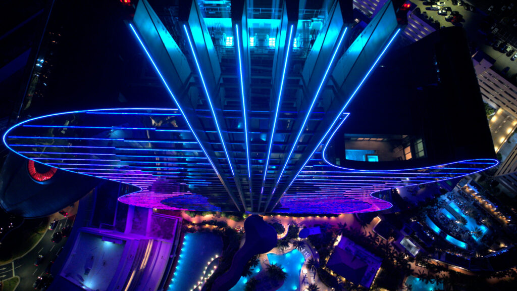 SHRHCBCRS30H.mov.00 00 15 09.Still001